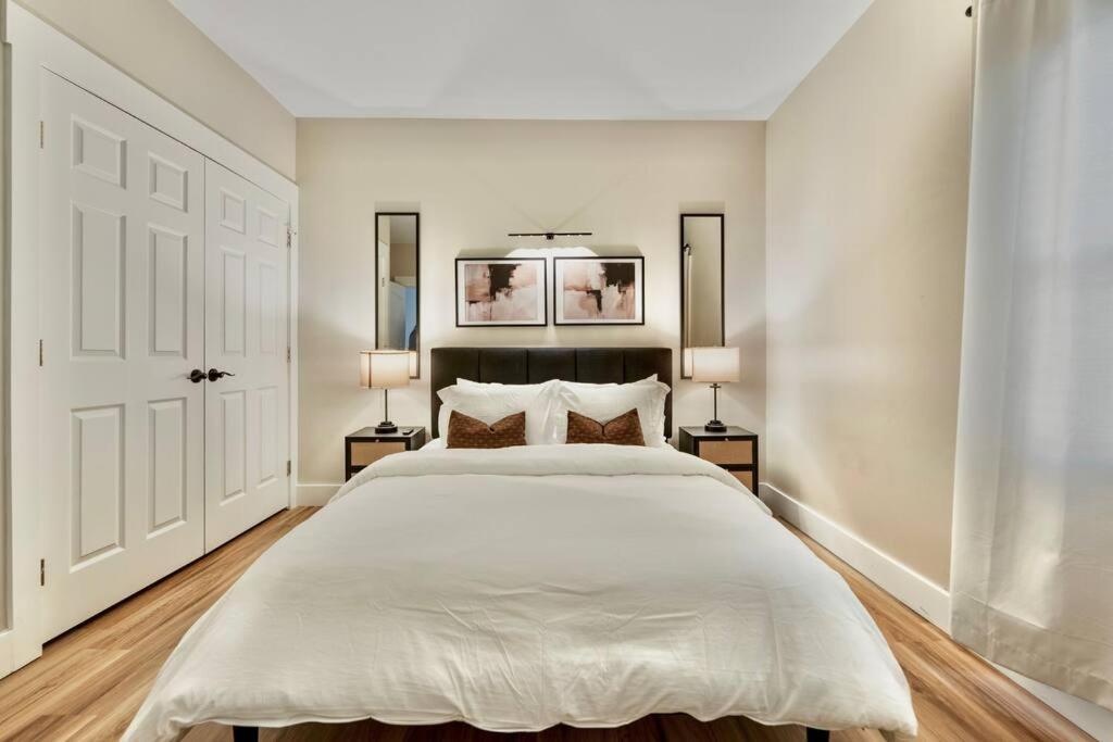 Brand New Cozy Modern Bungalow W/Hot Tub+Movieroom 7 Min From Uptown Charlotte Esterno foto